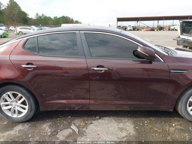 Kia Optima Lx Image 10