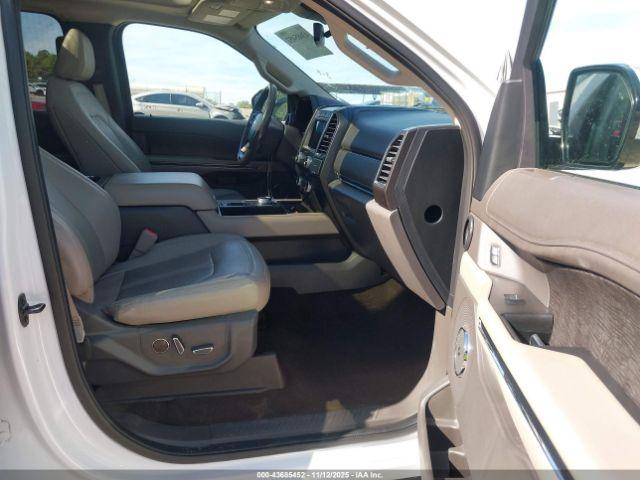 Ford Expedition Limited Max Image 3