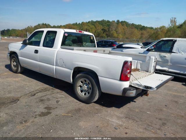 Chevrolet Silverado 1500 Work Truck Image 2