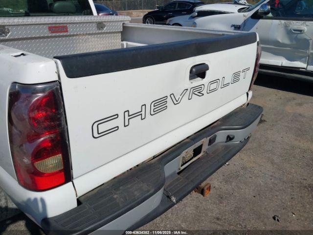 Chevrolet Silverado 1500 Work Truck Image 18