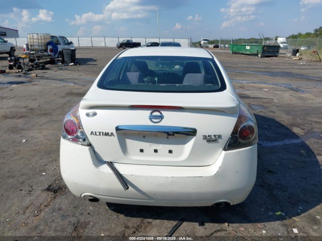 Nissan Altima 2.5 S Image 14