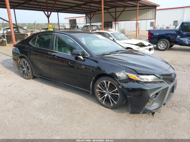 Toyota Camry Se Image 1