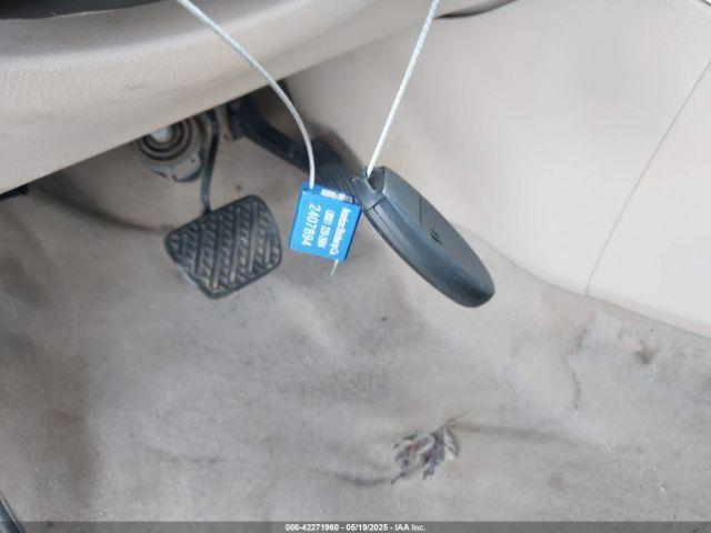 Nissan Altima 2.5 S Image 8