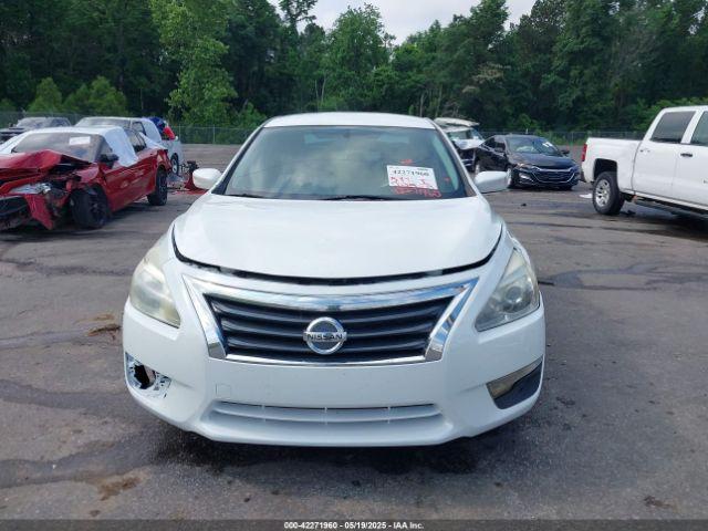 Nissan Altima 2.5 S Image 6