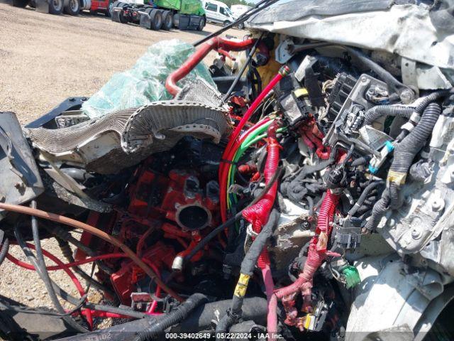 Freightliner M2 106 Image 9