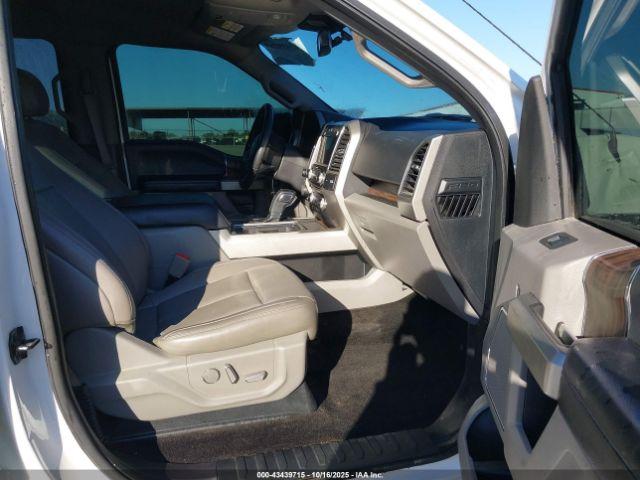 Ford F-150 Lariat Image 9