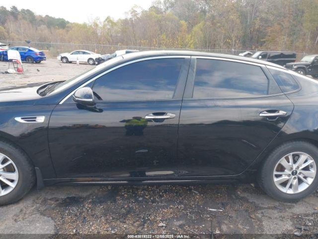 Kia Optima Lx Image 11