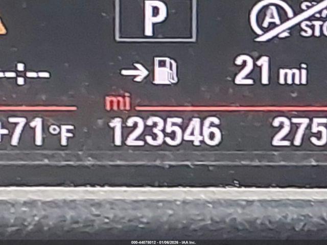 BMW 3 Series Image 16