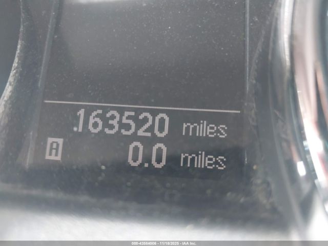 Nissan Rogue S Image 5