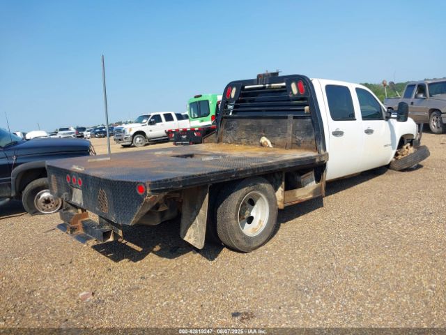 Chevrolet Silverado 3500 Work Truck Image 3