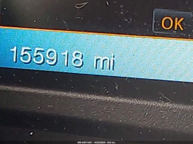 Ford Explorer Limited Image 16