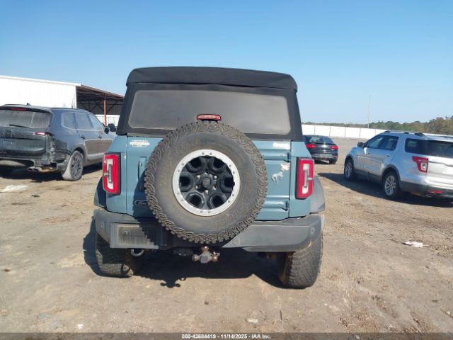 Ford Bronco Outer Banks Image 9