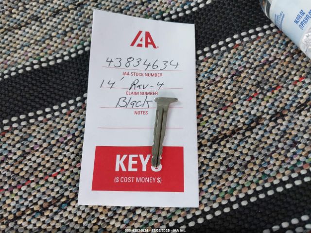 Toyota RAV4 Xle Image 8