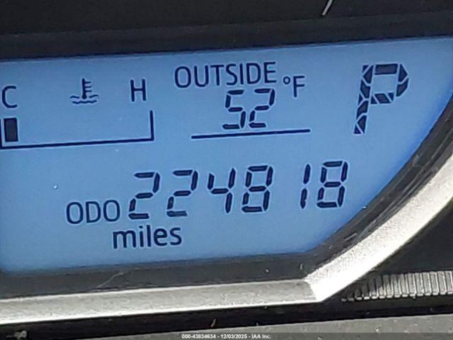 Toyota RAV4 Xle Image 12