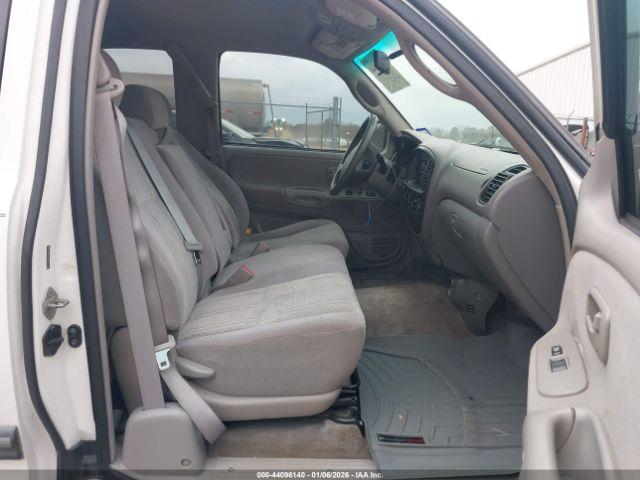 Toyota Tundra Sr5 Image 4