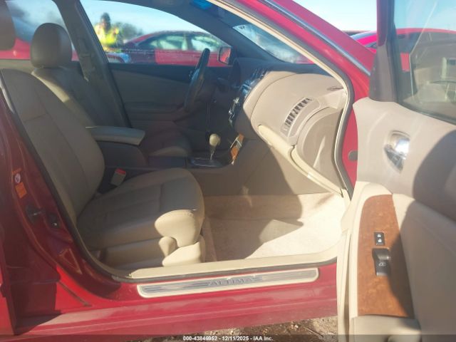 Nissan Altima 3.5 Se Image 16