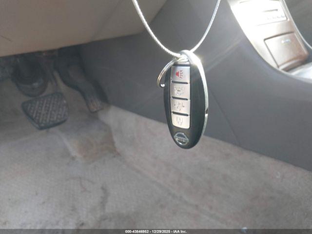 Nissan Altima 3.5 Se Image 10