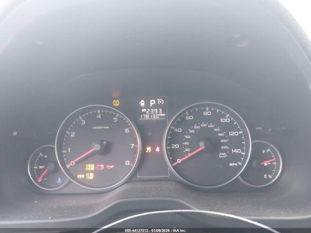 Subaru Outback 2.5i Premium Image 2