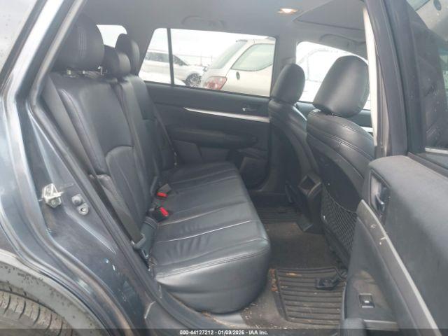 Subaru Outback 2.5i Premium Image 10