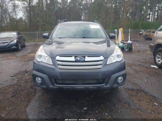 Subaru Outback 2.5i Premium Image 16