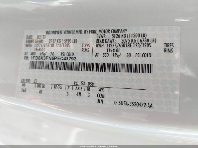 Ford F-350 Xl Image 13