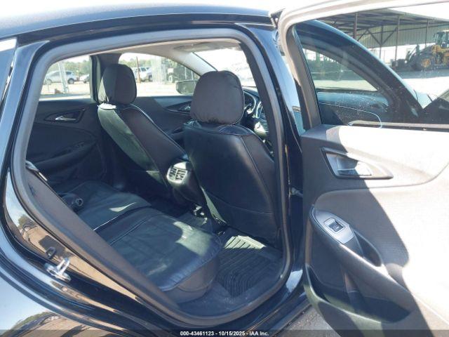 Chevrolet Malibu Fwd Lt Image 12